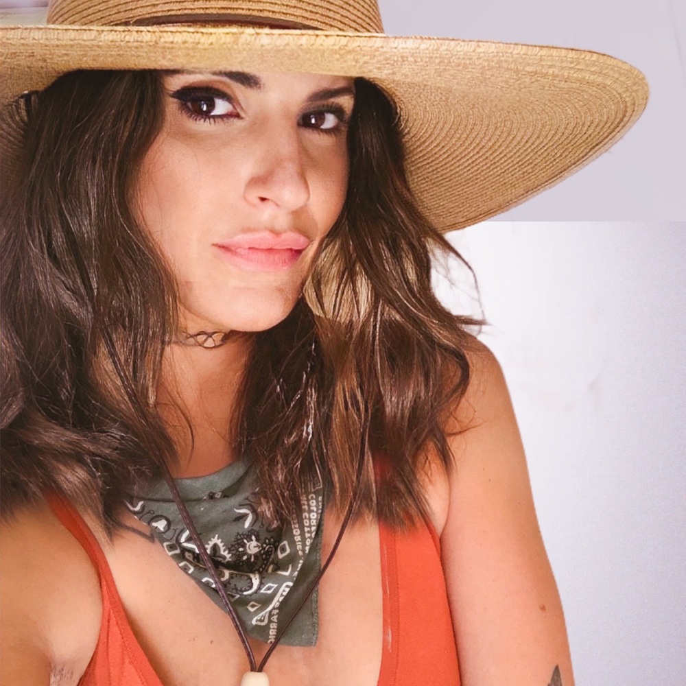 Meet your Posher, Allie